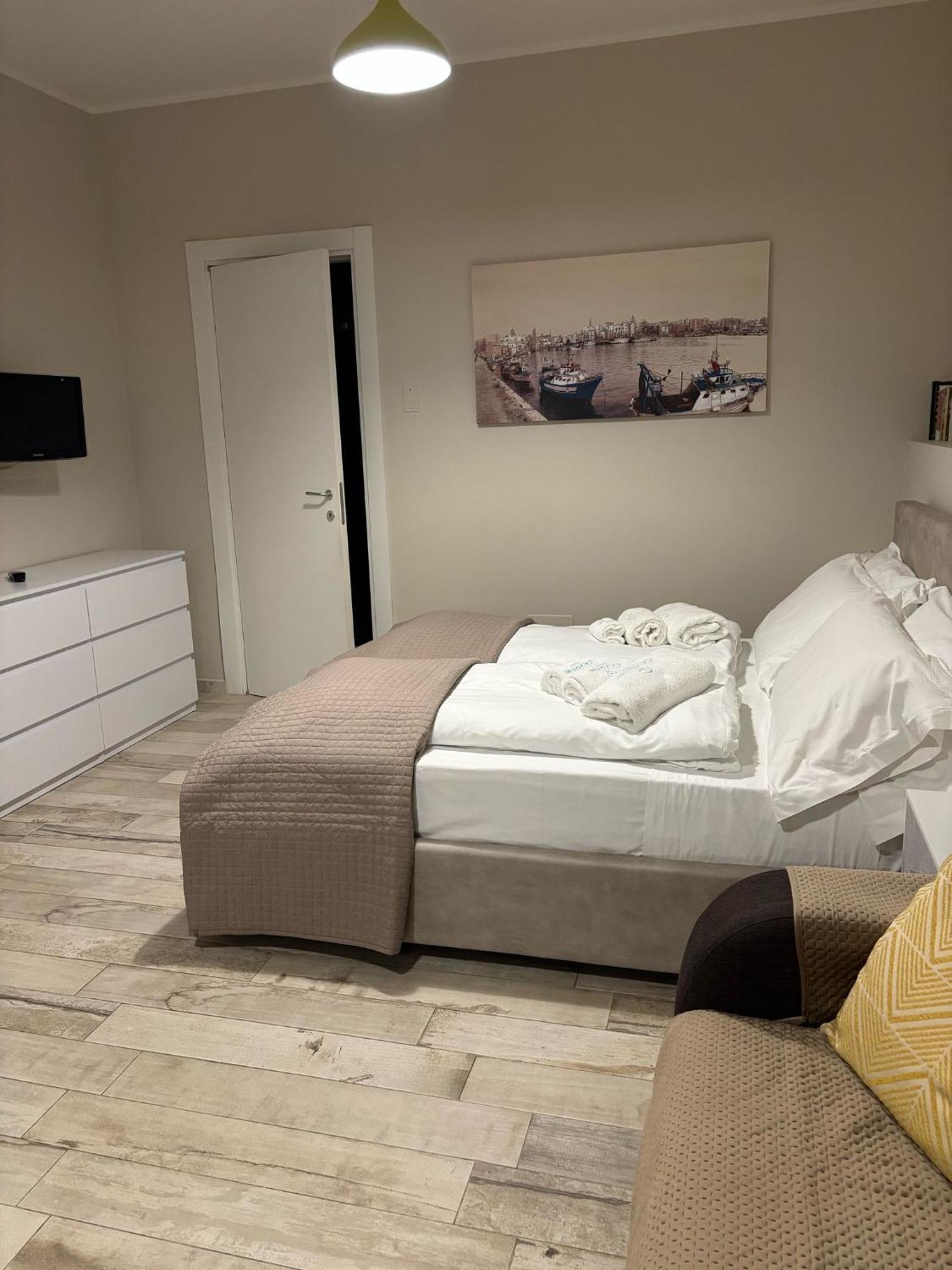 Appartamento Con Patio Monopoli Εξωτερικό φωτογραφία